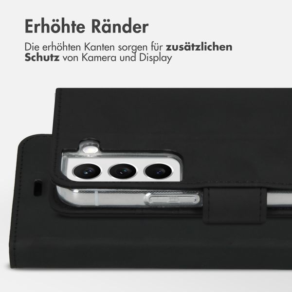 Accezz Wallet TPU Klapphülle Samsung Galaxy S22 - Schwarz