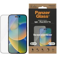 PanzerGlass Ultra-Wide Fit Antibakterieller Displayschutz mit Applikator für das iPhone 14 Pro