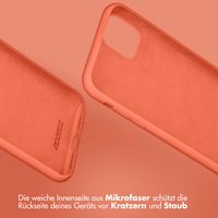 Accezz Liquid Silikoncase für das iPhone 11 - Nectarine