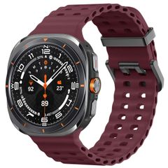 imoshion Ocean Armband Silikon für die Samsung Galaxy Watch Ultra (2024/2025) - Weinrot