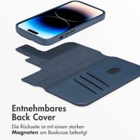 Accezz 2-in-1 Klapphülle aus Leder mit MagSafe für das iPhone 14 Pro - Nightfall Blue