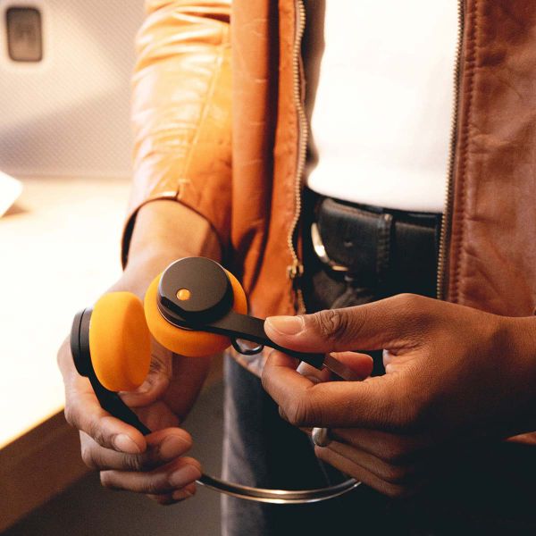 MONDO by Defunc Freestyle On-Ear Kopfhörer - Kabelloser Kopfhörer - Greige