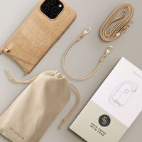 Selencia Nova Croco HandyHülle mit Kordel und Kartenhalter Apple iPhone 16 Pro - Toasted Almond