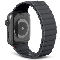 Decoded Silicone Magnetic Traction Strap Lite für Apple Watch Series 1-10 / SE / Ultra (2) - 42/44/45/46/49 mm - Charcoal