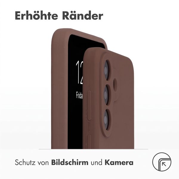 Accezz Liquid Silikoncase mit MagSafe Samsung Galaxy S26 FE - New Tea Brown
