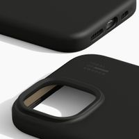 iDeal of Sweden Silikonhülle mit MagSafe Apple iPhone 17e / 16e / 15 / 14 / 13 - Black