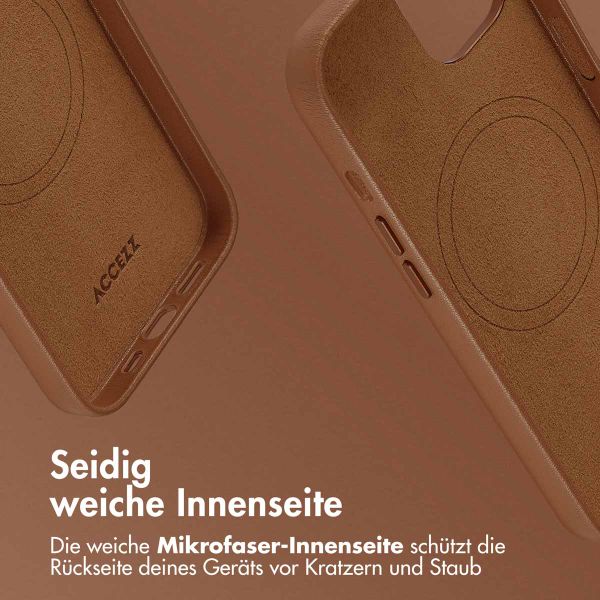 Accezz MagSafe Leather Backcover Apple iPhone 13 - Sienna Brown