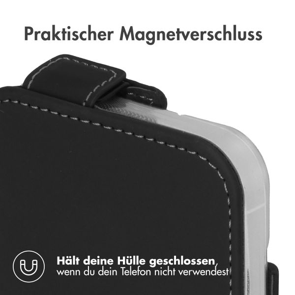 Accezz Flip Case für das iPhone 14 - Schwarz