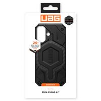 UAG Monarch Backcover für das iPhone 16 - Carbon Fiber