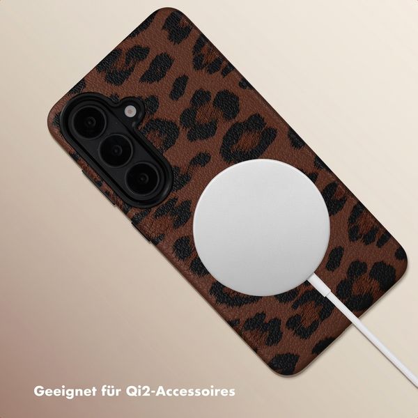 Selencia Sabi Backcover Leopardenmuster mit MagSafe Samsung Galaxy S26 - Mocha Brown