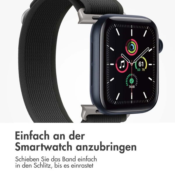 imoshion Nylon Trail Armband für das  Apple Watch Series 1 t/m 9 / SE (38/40/41 mm) | Series 10 / 11 (42 mm) - Schwarz