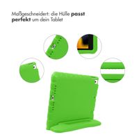 imoshion Schutzhülle mit Handgriff kindersicher Apple iPad 9 (2021) 10.2 Zoll / iPad 8 (2020) 10.2 Zoll / iPad 7 (2019) 10.2 Zoll - Grün