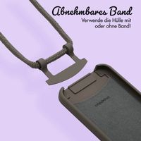 Personalisierte Color Backcover MagSafe mit abtrennbarem Band und Namen für iPhone 13 - Black Coffee