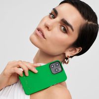 iDeal of Sweden Seamless Case Back Cover für das Apple iPhone 13 - Emerald Buzz