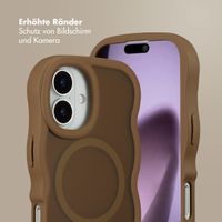 Selencia Wavy Backcover mit MagSafe Apple iPhone 17 - Mocha Brown