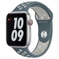 Apple Nike Sport Armband für das  Apple Watch Series 1 t/m 9 / SE (38/40/41 mm) | Series 10 / 11 (42 mm) - Hasta/Light Silver