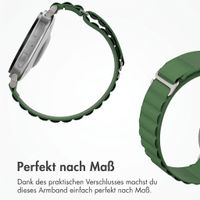 Accezz Nylon Alpine Armband für Samsung Galaxy Watch 9 (40/44mm) / Watch 8 (40/44mm) / Classic (46mm) - Olive Green