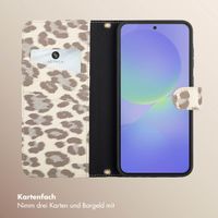 Selencia Sabi Klapphülle mit Leopardenmuster Samsung Galaxy A36 / A56 - Soft Ivory