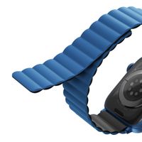Uniq Revix doppelseitiges Armband für das  Apple Watch Series 1 t/m 11 / SE / Ultra (44/45/46/49 mm) - Caspian (Blue/Black)