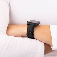 imoshion Classic Lederarmband für das  Apple Watch Series 1 t/m 9 / SE (38/40/41 mm) | Series 10 / 11 (42 mm) - Schwarz