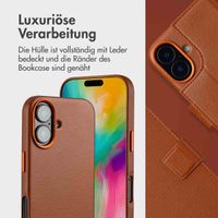 Accezz 2-in-1 Klapphülle aus Leder mit MagSafe für das iPhone 16  - Sienna Brown