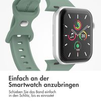 imoshion Silikonband⁺ für die Apple Watch Series 1 bis 9 / SE (38/40/41 mm) | Series 10 (42 mm) - Pine - Größe S/M