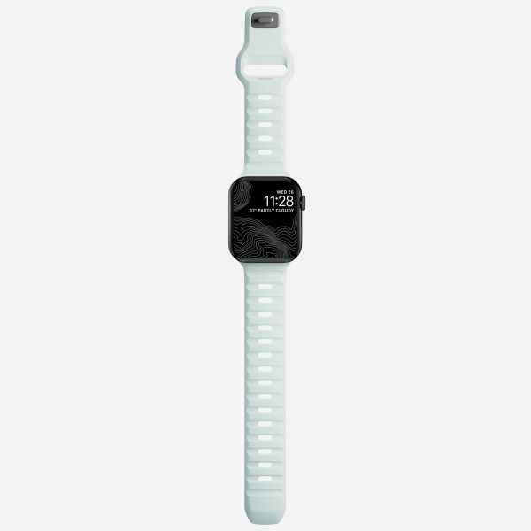 Nomad Sport Band FKM für die Apple Watch Series 1 bis 9 / SE (38/40/41 mm) | Series 10 (42 mm) - Icy Blue Glow