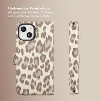 Selencia Sabi Klapphülle mit Leopardenmuster Apple iPhone 14 / 13 - Soft Ivory