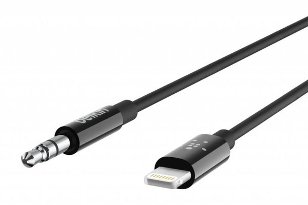 Belkin Lightning auf 3,5 mm Jack Audio Kabel - 0,9 Meter