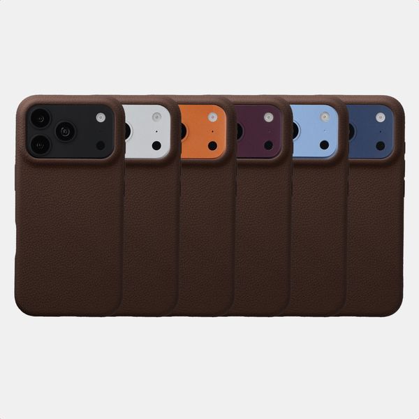 imoshion Texture Backcover Apple iPhone 18 Pro / 17 Pro - Dunkelbraun