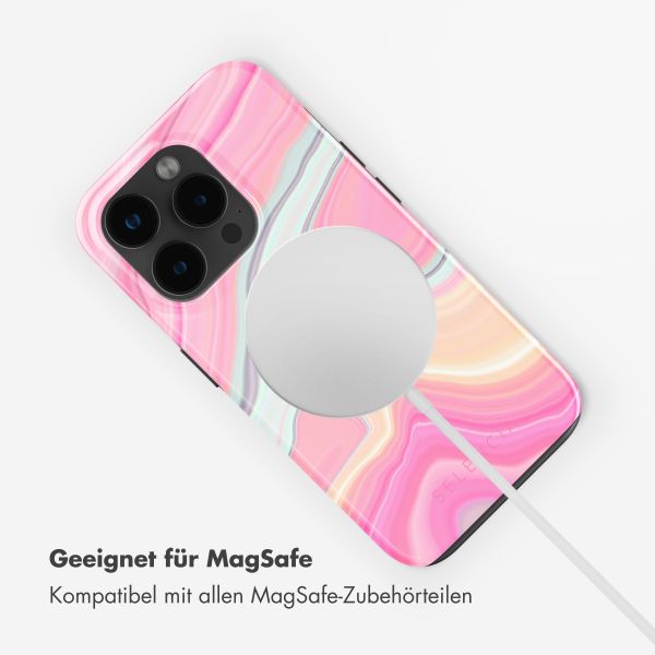 Selencia Vivid Tough Back Cover mit MagSafe für das iPhone 15 Pro Max - Pastel Lipstick Marble