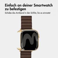 imoshion Magnetisches Kunstlederarmband für Apple Watch | 44/45/46/49 mm - Braun