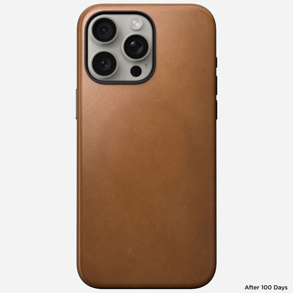 Nomad Modern Leather Case für das iPhone 15 Pro Max - English Tan