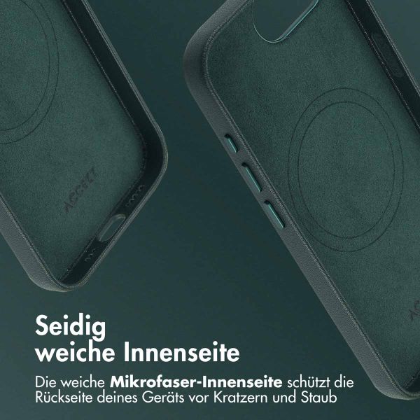 Accezz MagSafe Leather Backcover Apple iPhone 16e - Cedar Green