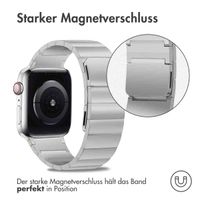 Selencia Edelstahl Magnetarmband für das Apple Watch Series 1 bis 9 / SE (38/40/41 mm) | Series 10 / 11 (42 mm) - Silber