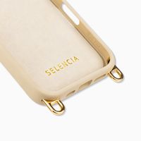 Selencia Rivièra MagSafe Backcover mit abnehmbaren Haken für das Apple iPhone 16 Pro Max - Milky Latte + Satin Stone Handykette - Brown