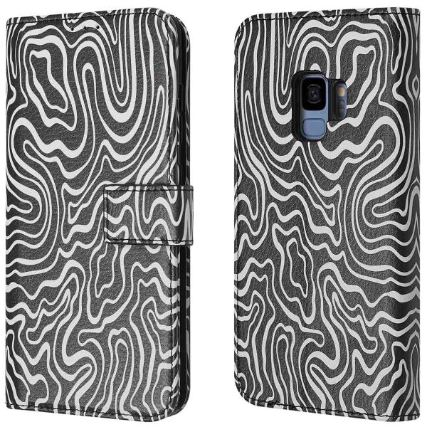 imoshion ﻿Design Klapphülle für das Samsung Galaxy S9 - Black And White