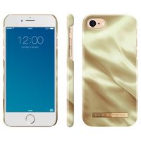 iDeal of Sweden Honey Satin Fashion Back Case iPhone SE (2022 / 2020) / 8 /7 / 6(s)