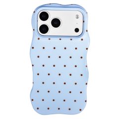 Selencia Vivid Wavy Backcover mit MagSafe Apple iPhone 17 Pro Max - Happy Dots Digital Sky