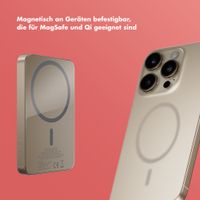 Selencia Vivid Powerbank 5.000 mAh - MagSafe und Qi - Desert Gold / Rosy Marble