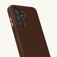 Selencia Rivièra Backcover mit MagSafe mit abnehmbaren Haken Samsung Galaxy A17 (5G) / (4G) - Choco Brown