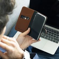 Selencia Echtleder Klapphülle Samsung Galaxy S21 Plus - Hellbraun