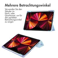 imoshion Trifold Hardcase Klapphülle für das iPad Pro 11 (2018/2020/2021/2022) - Hellblau