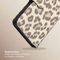 Selencia Sabi Klapphülle mit Leopardenmuster Samsung Galaxy A55 - Soft Ivory