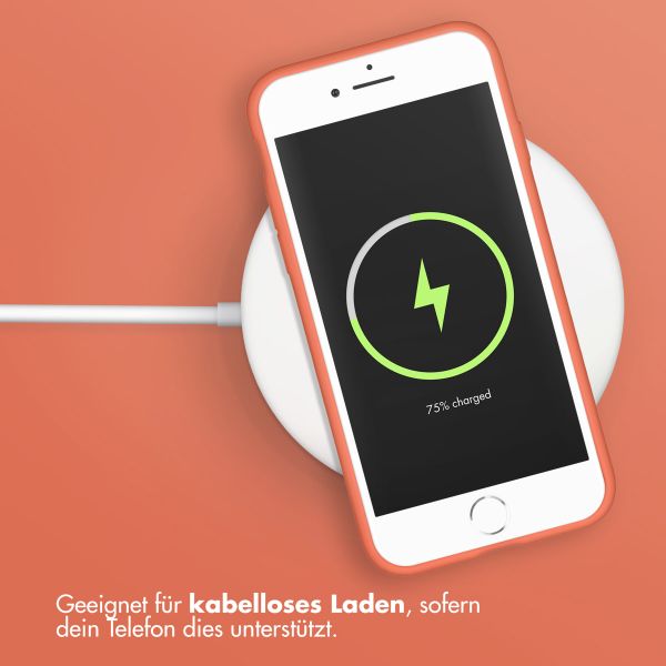 Accezz Liquid Silikoncase Apple iPhone SE (2022 / 2020) / 8 / 7 - Nectarine