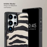 Selencia Nova HandyHülle mit Kordel und Kartenhalter Samsung Galaxy S25 Ultra - Zazzy Zebra