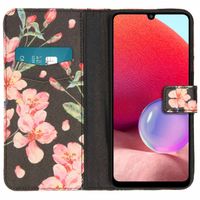 imoshion Design TPU Klapphülle für das Samsung Galaxy A33 - Blossom Black