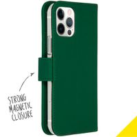 Accezz Wallet TPU Klapphülle Apple iPhone 12 (Pro) - Grün