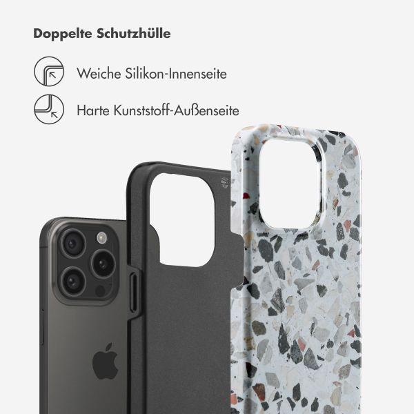 Selencia Vivid Tough Back Cover für das iPhone 15 Pro - Chic Terazzo