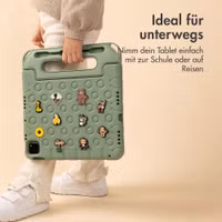 imoshion Kindersichere Schutzhülle mit abnehmbaren Ansteckern Apple iPad 11 (2025) 11 Zoll A16 / iPad 10 (2022) 10.9 Zoll - Olive Green